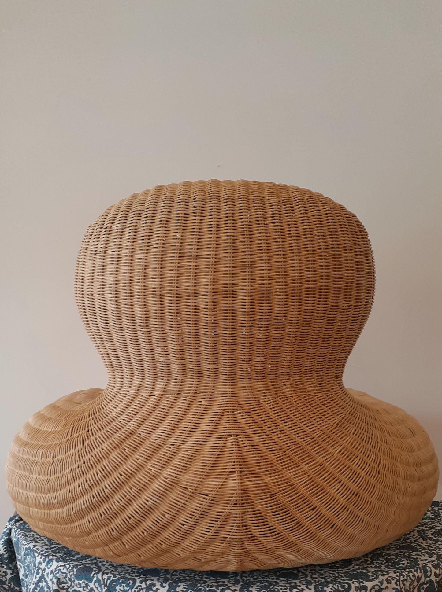 Biomorphic Rattan Chaise