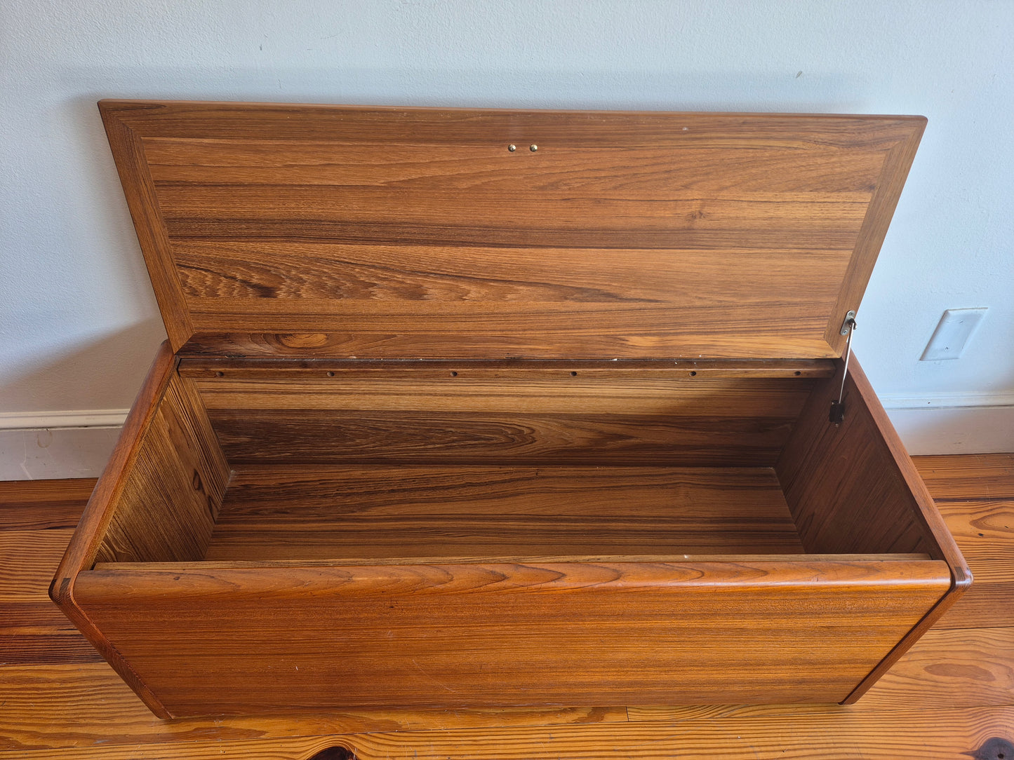 D Scan Teak Captain Line Trunk - SOLD